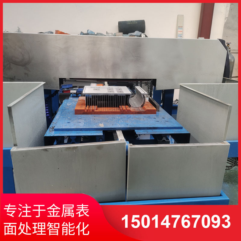 鋁(lv)材直(zhi)紋(wen)拉(la)絲機廠傢(jia)